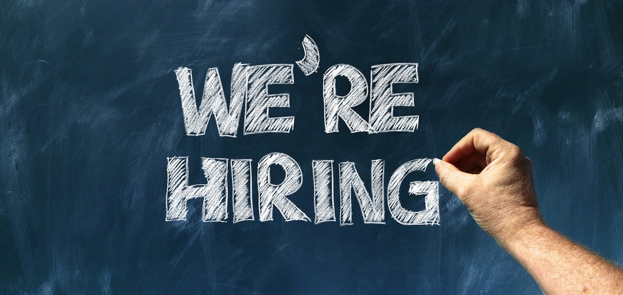 découvrez comment le marché de l'emploi évolue, quelles sont les nouvelles tendances en recrutement et les compétences recherchées pour réussir dans le monde professionnel actuel.