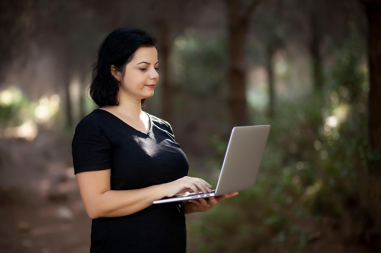 découvrez tout ce qu'il faut savoir sur le métier de freelance : avantages, conseils pour débuter, organisation du travail, et ressources pour réussir en tant qu'indépendant.
